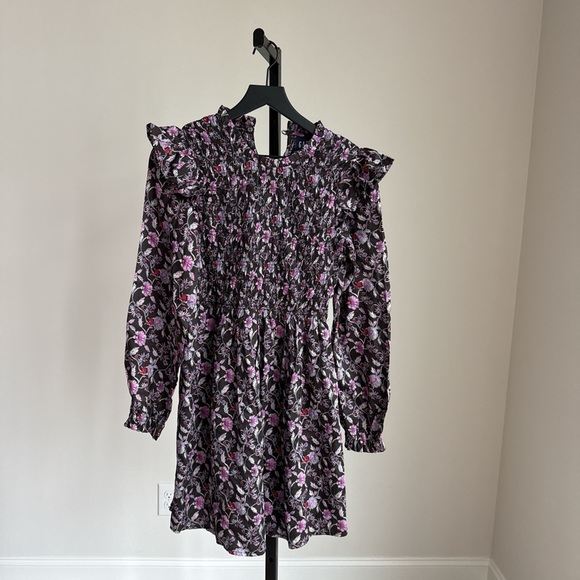 GAP Dresses & Skirts - GAP purple floral dress with cinched waist size XS